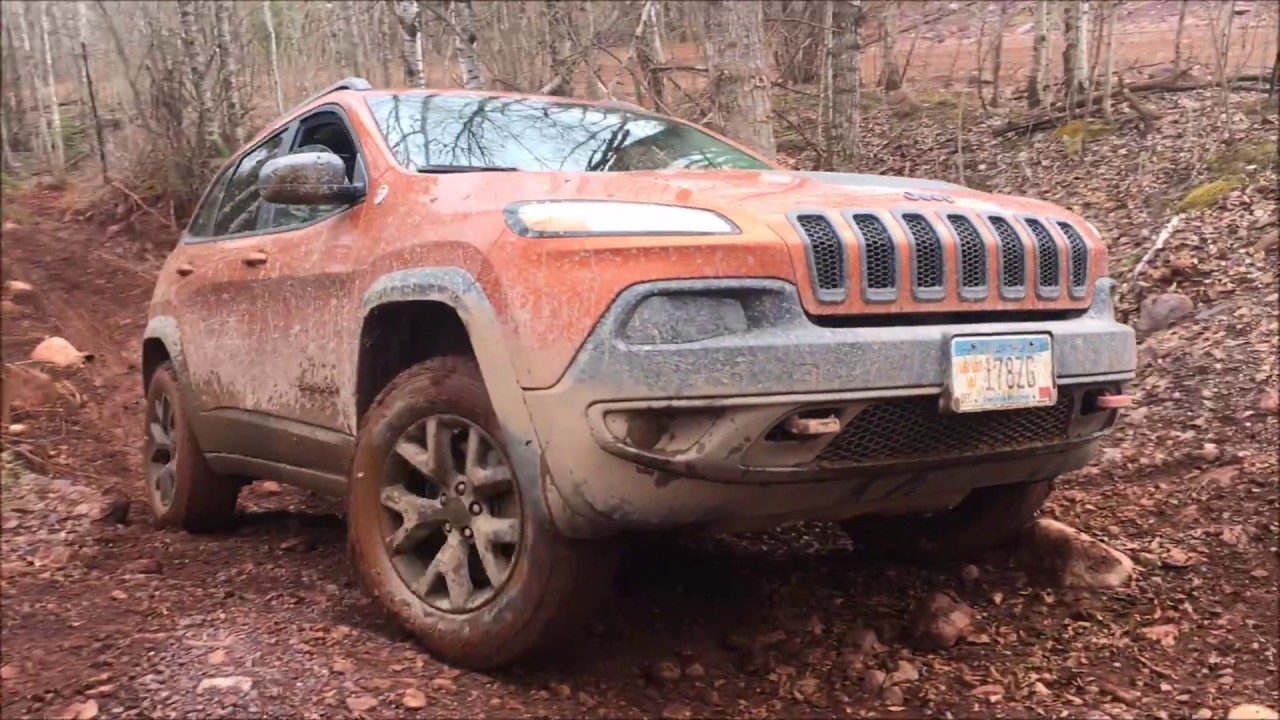 Cherokee Trailhawk (KL) - Split Personality Trail, GIlbert, MN