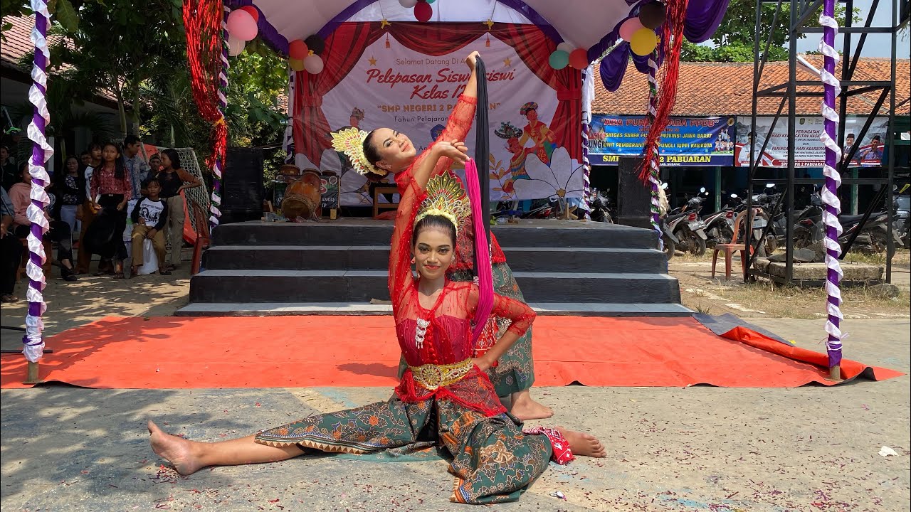Jaipong (Nyi Ronggeng) - Alinda & Nenti