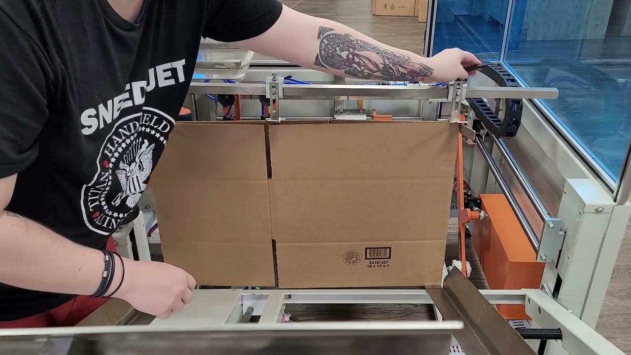 SNEED-PACK  CE-40 & 50 Case Erector Setup Guide.