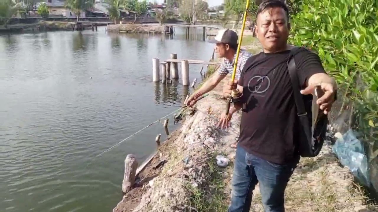 Borongan kolaborasi komando tuman cam gendeng 