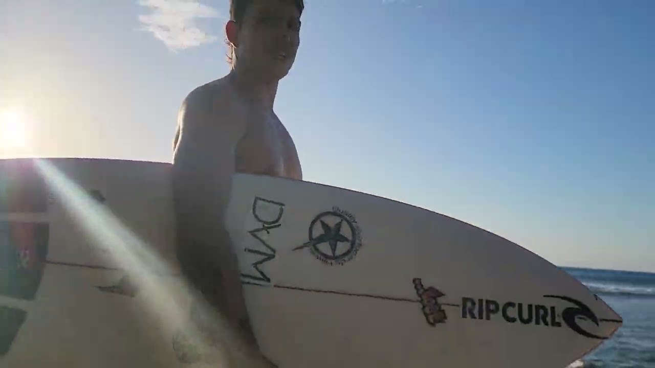 Sheldon Paishon's Surfs his Quiver Killer