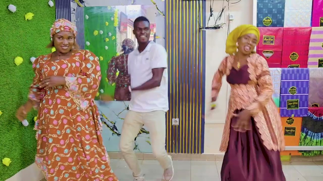 Djeli Daou Lagare _ Femme Battante ( clips officiels )