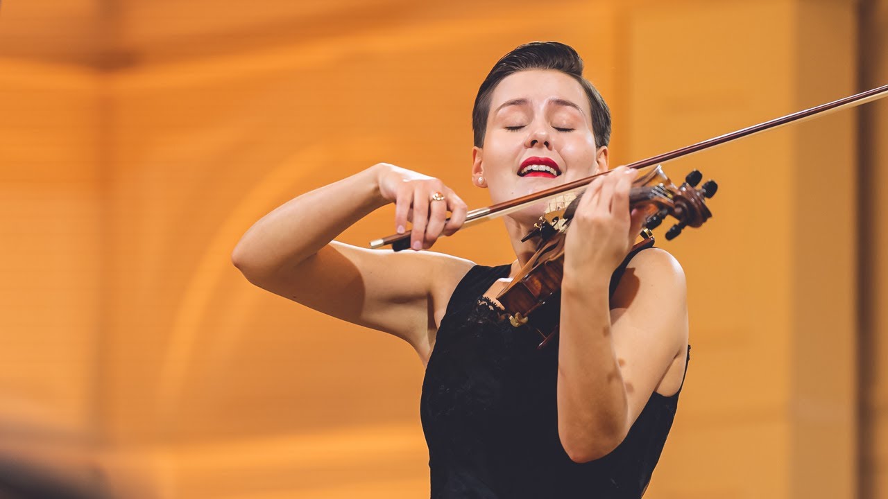 Klara Gronet (Poland) - Stage 1 - 16th International Henryk Wieniawski Violin Competition