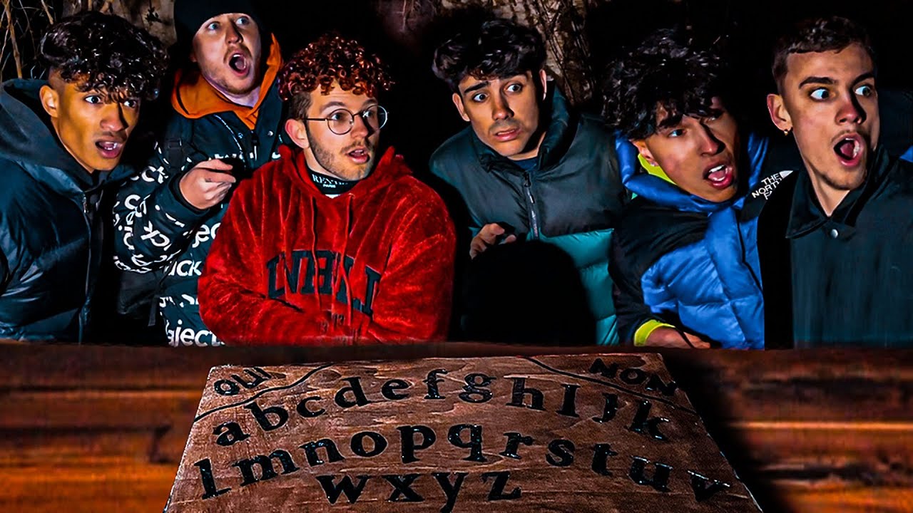 FAIRE UN OUIJA DANS UNE FOR&Ecirc;T HANT&Eacute; !