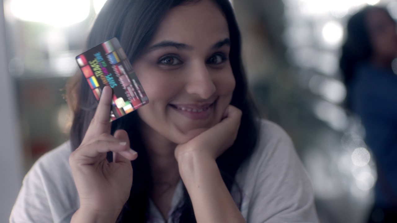 Axis Bank Multi-Currency Forex card | The most widely-accepted forex option for you