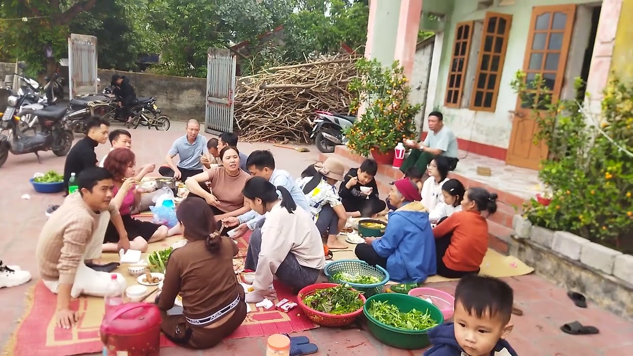 ăn tết ở nhà cụ ngoại của khoai tây