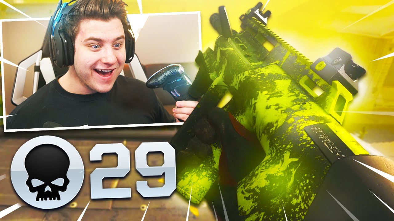"The AUG is the BEST GUN in the game.." (Modern Warfare Warzone)