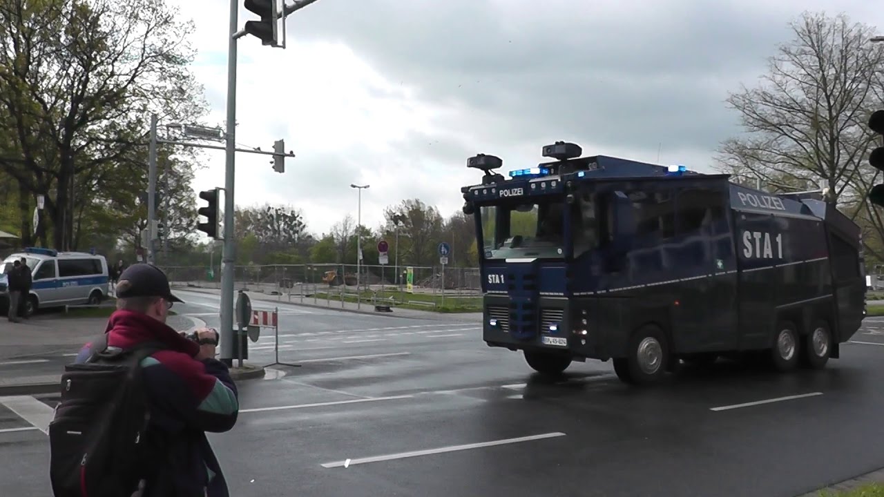 [LOKALDERBY] HANNOVER 96 VS BRAUNSCHWEIG WASSERWERFER (PRESSLUFT) UND VIEL MEHR...