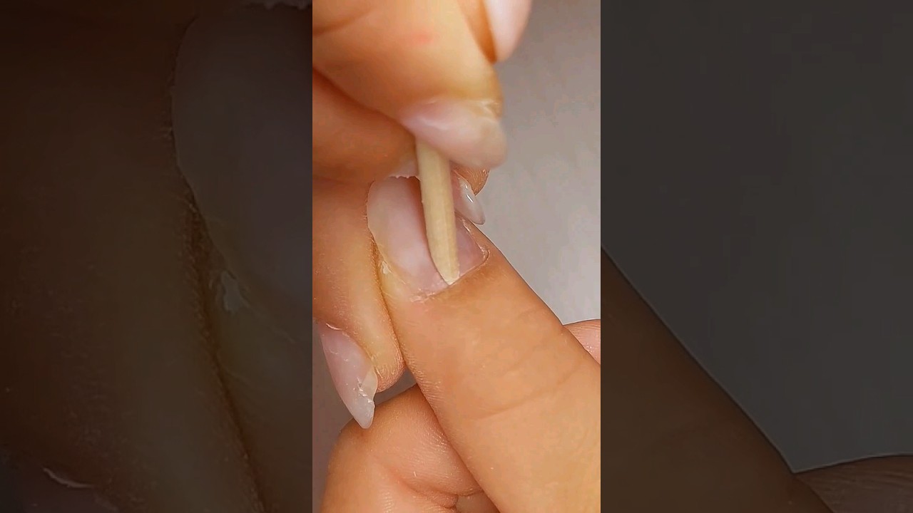 Spingere le cuticole ✨️ #ricostruzioneunghie  #manicure
