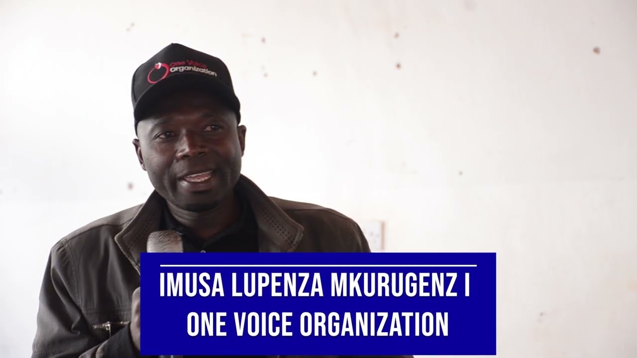 NJOMBE KUNA HELA WANAFUNZI ZINGATIENI MAADILI