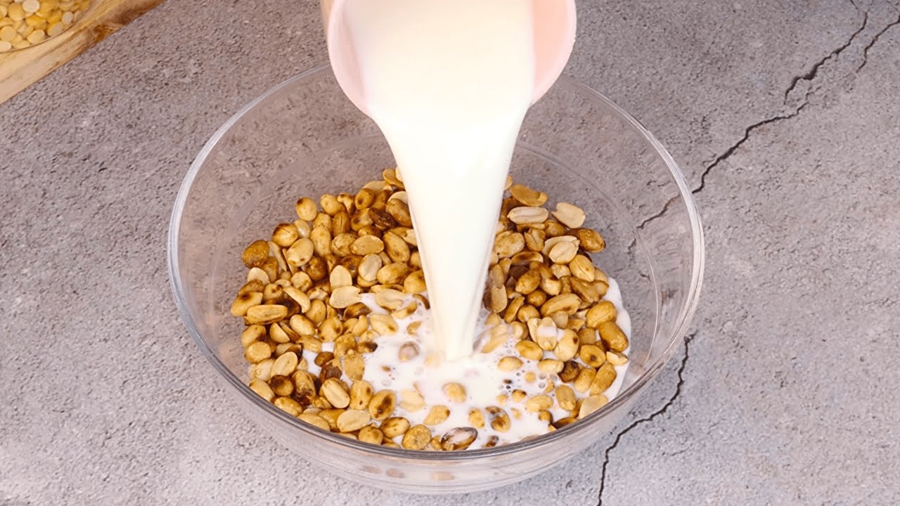 I Added Milk to Peanuts and the Result Is Delicious! 