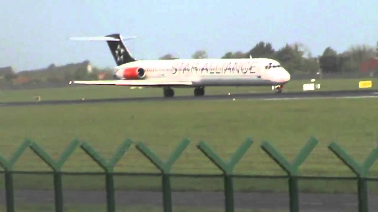 Dublin airport plane spotting