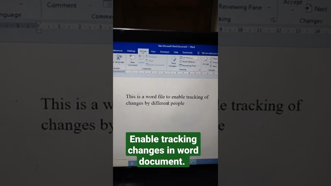Microsoft word tracking Option in word document for group editing