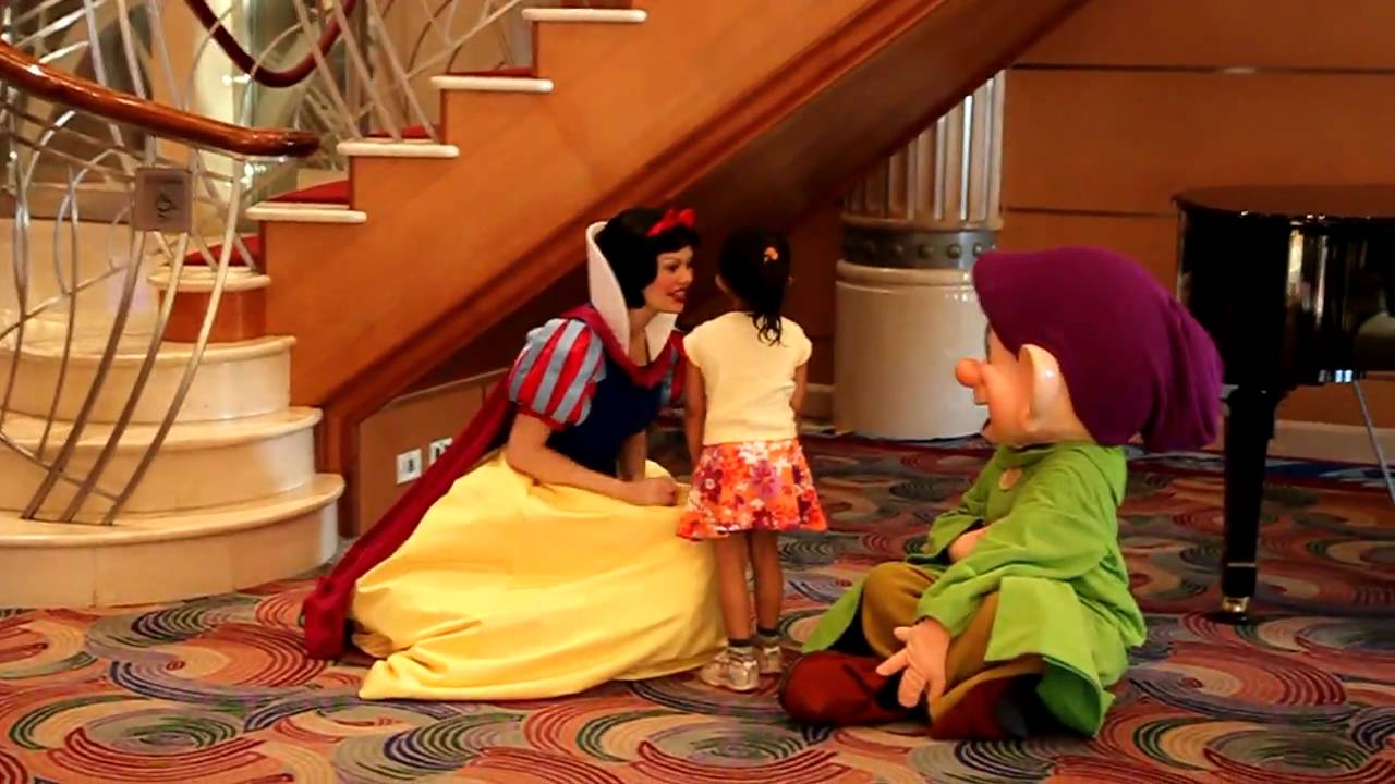 ShruthiSnowWhiteDopey