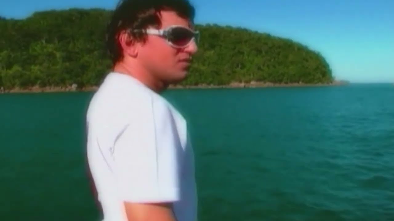 Baby Não Vá - Clip