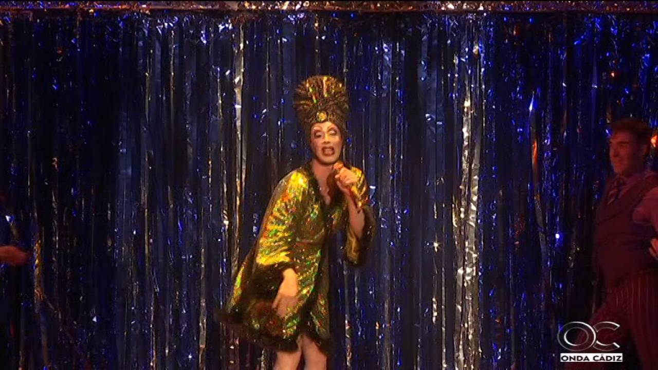 El show de 'Priscilla' en el Gran Teatro Falla de Cádiz