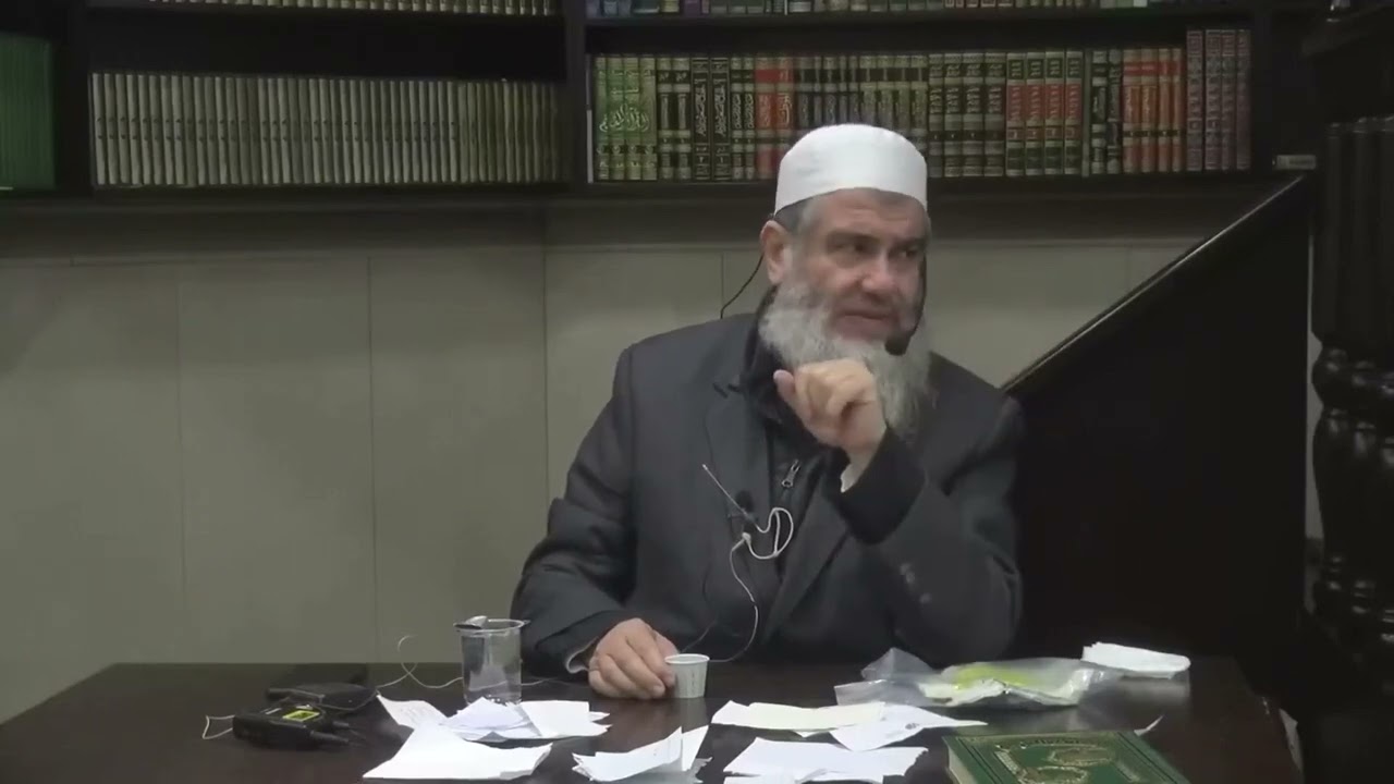هل يجوز العمل في صيانة الفنادق التي تقدم الخمور لفضيلة الشيخ مشهور بن حسن ال سلمان حفظه الله