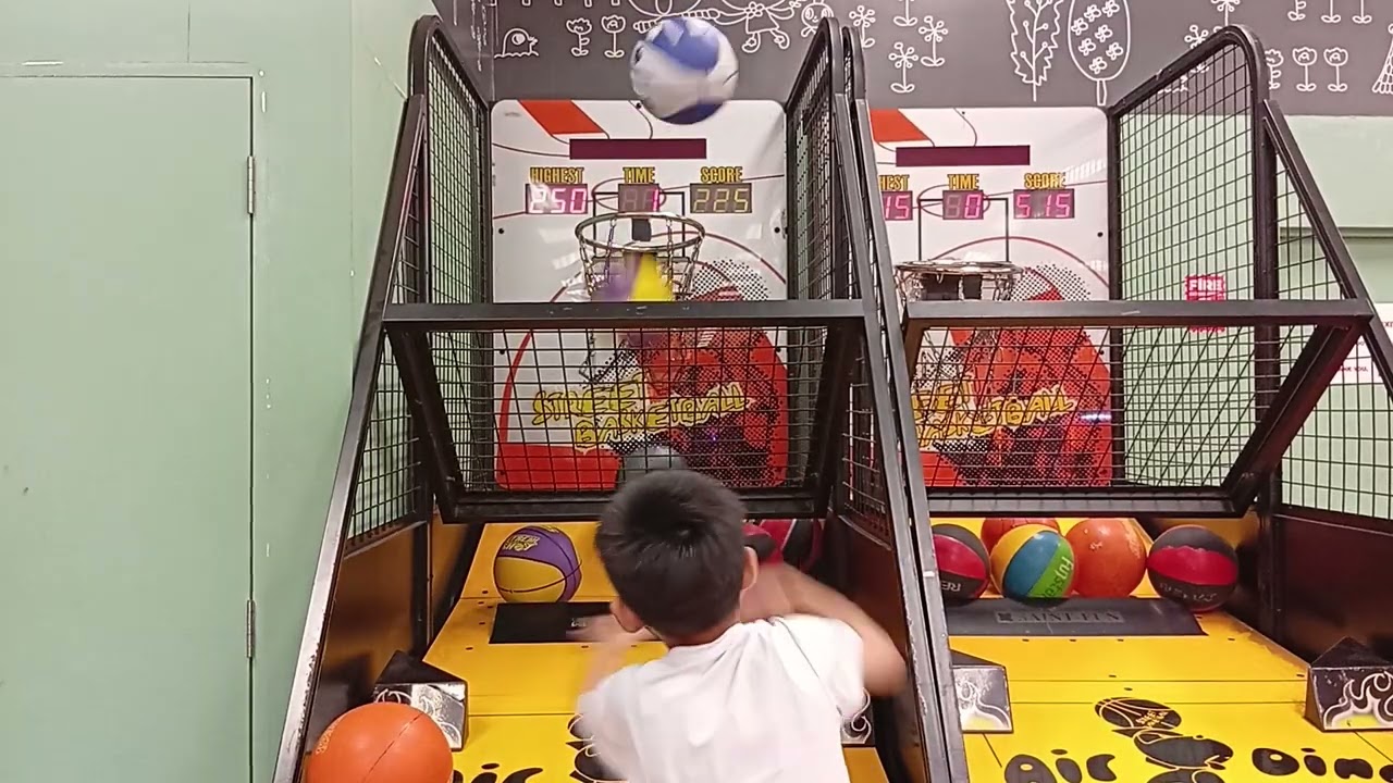 Street basketball arcade 359 (very tired mode)