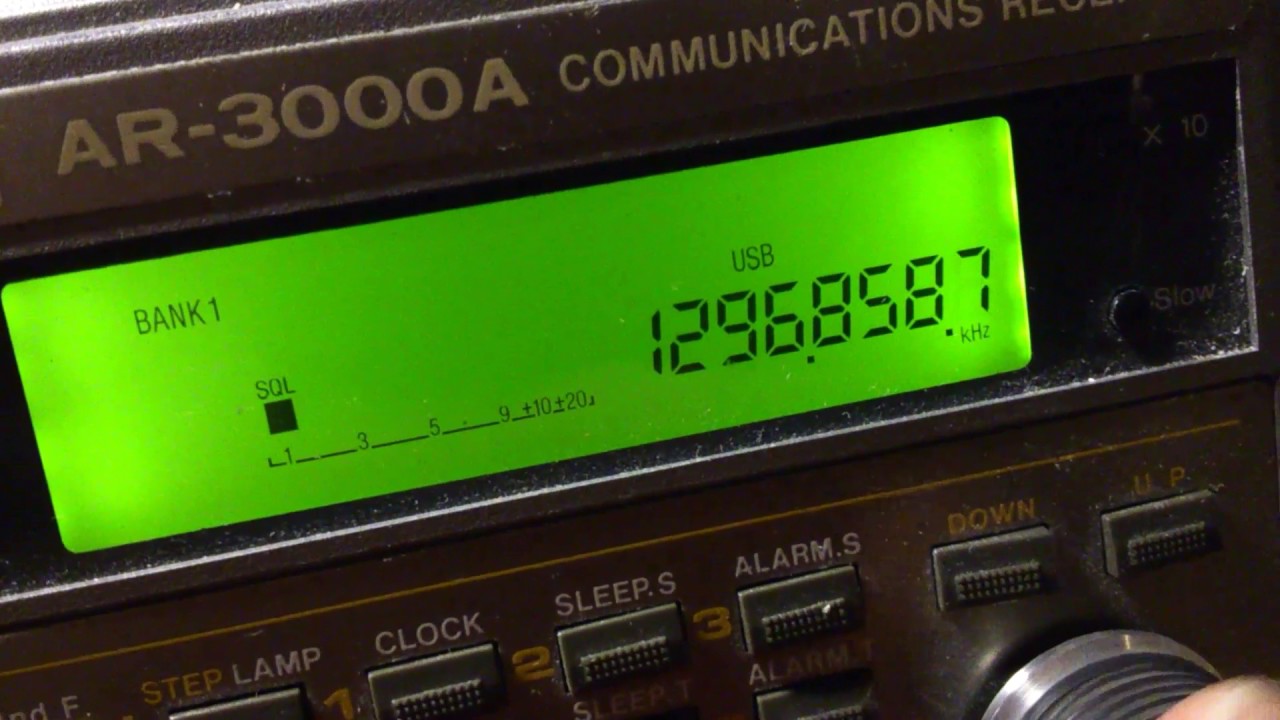 SP5MG test 23cm 1296.862 beacon Ic-R2500 vs Aor-3000a