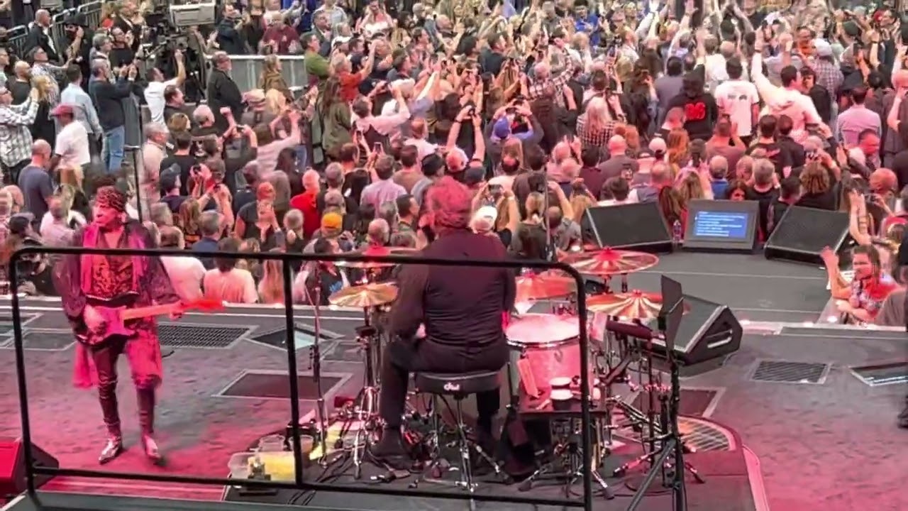 10th Avenue Freeze Out by Bruce Springsteen & the E Street Band February 5, 2023 Orlando Florida