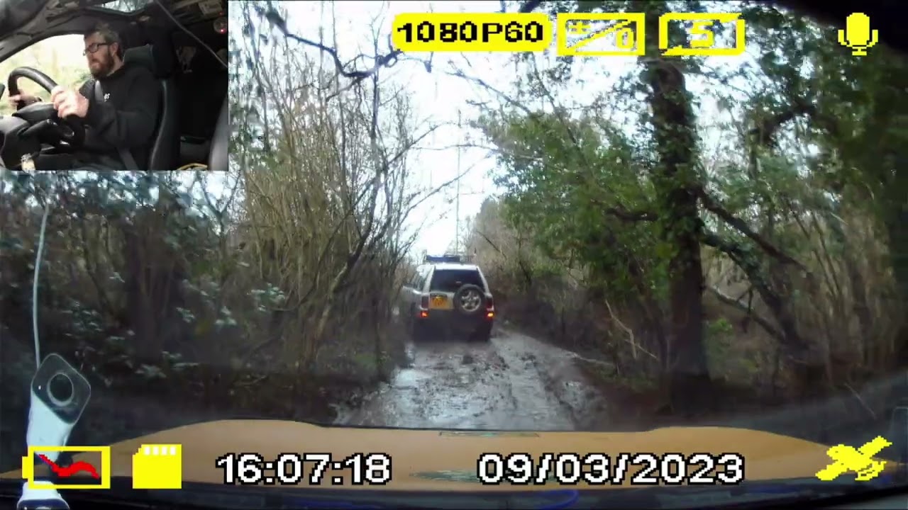 3 Freelander 1's off road (Wiltshire)