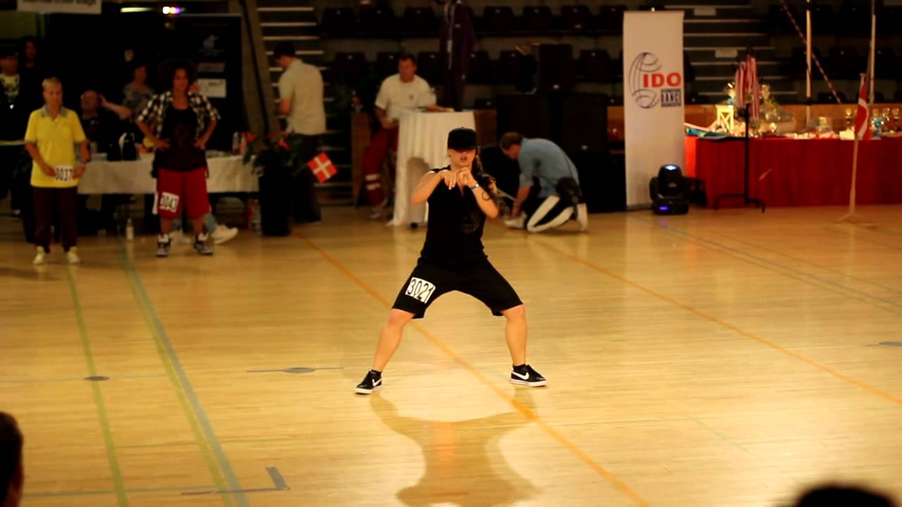 IDO EUROPEAN HIP HOP CHAMPIONSHIP WINNER | EVGENIA MAXIMOVA (07'2011)