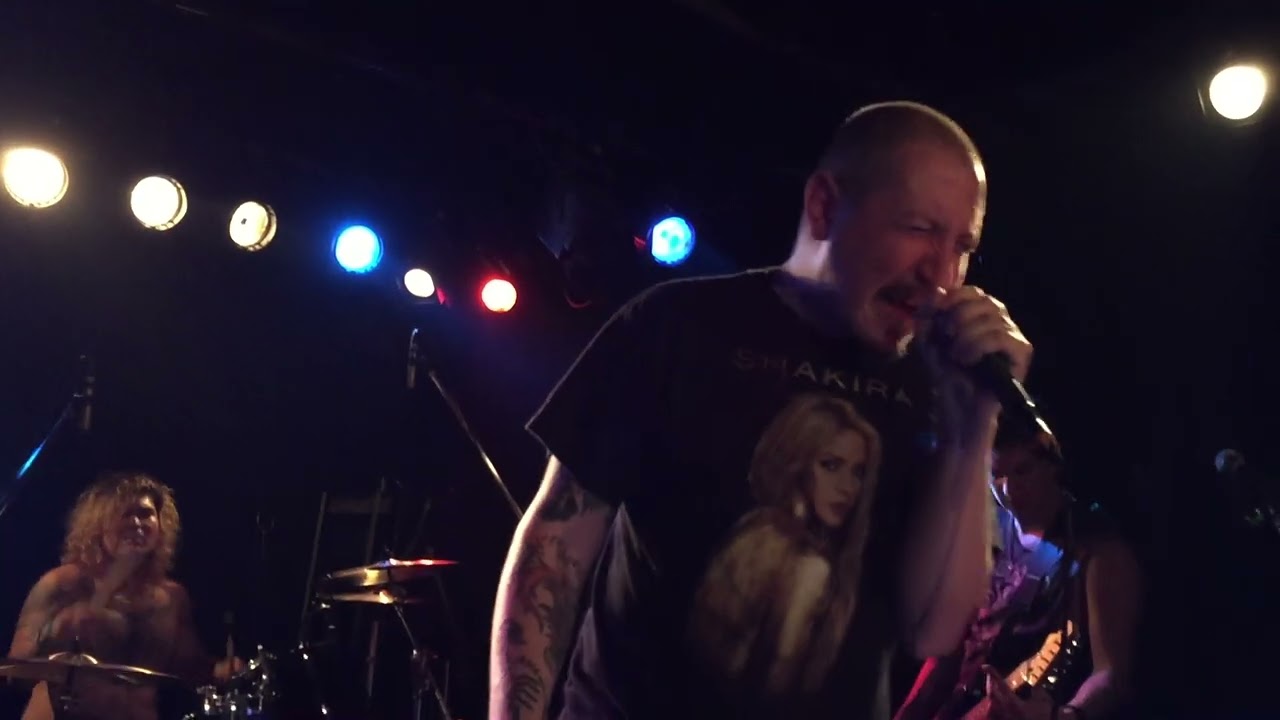 ACxDC - Live at Huck Finn in Nagoya, Japan