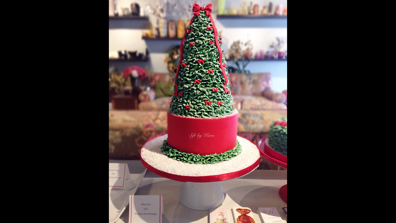 Christmas Tree Cake Tutorial