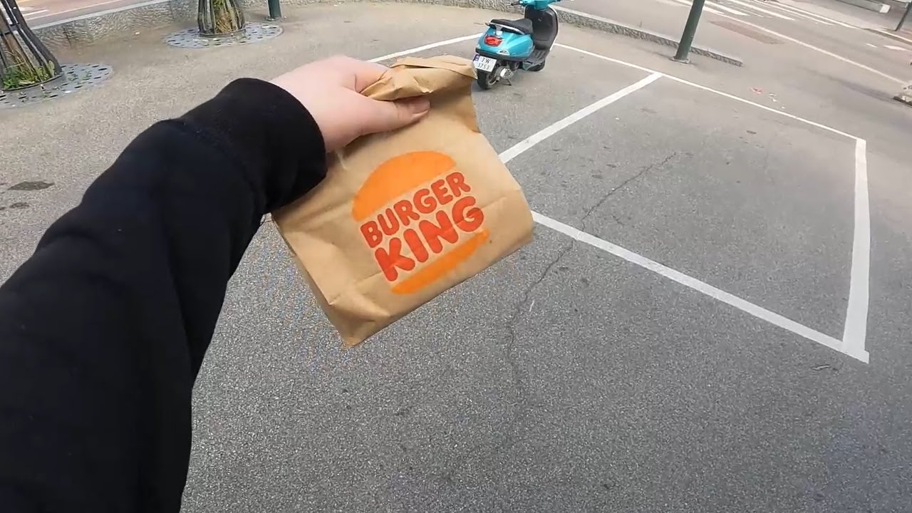Driving to Burger King With Vespa LX50 50cc