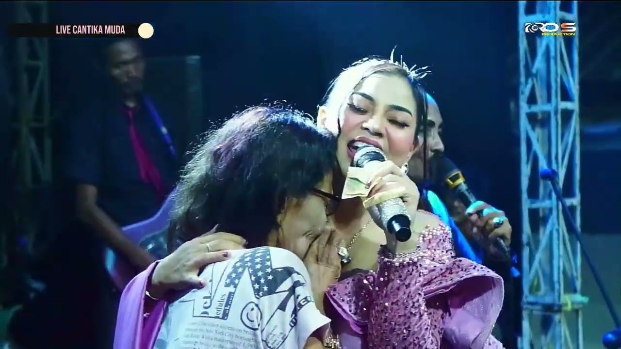 28 TANGISAN RINDU