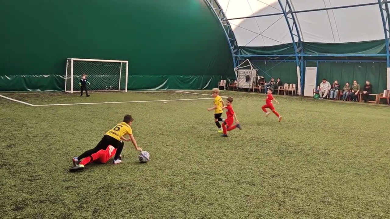 Zamsport - FC Juniorul  (prima repriză)