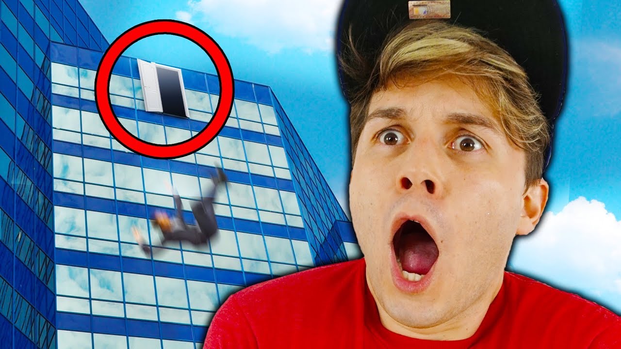 QUEM COLOCOU UMA PORTA LÁ EM CIMA? ☆ 10 PIORES ERROS DE CONSTRUÇÃO ☆