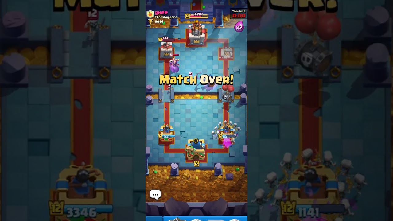 Playing clash roalye. #clashroyale 