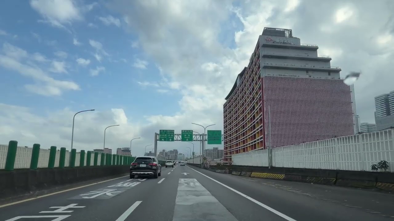 台北市 市民大道高架 預留未蓋的「中山學園」匝道