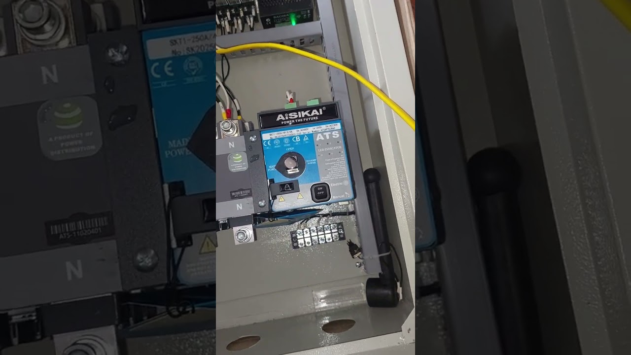 Tủ ATS 250A tự động bật tắt máy phát phát khi mất điện test trước khi lắp đặt bàn giao.LH 0338839977