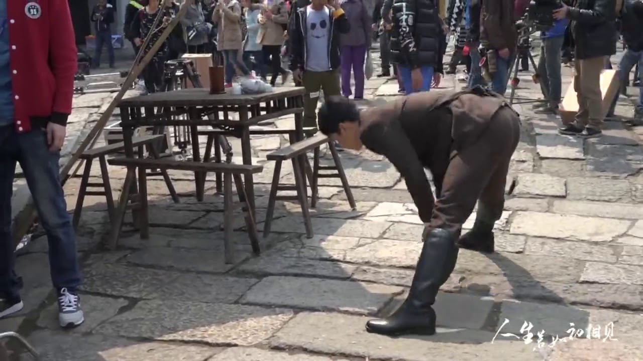 Dịch Liên Khải( Hàn Đông Quân) kute lạc lối- Hậu Trường Nhân Sinh Nếu Như Lần Đầu Gặp Gỡ