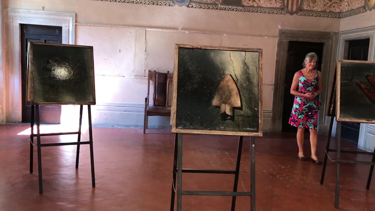 Hamish Moore plays his pipes to close the KEANE Barga Vanga exhibition in Barga, Tuscany