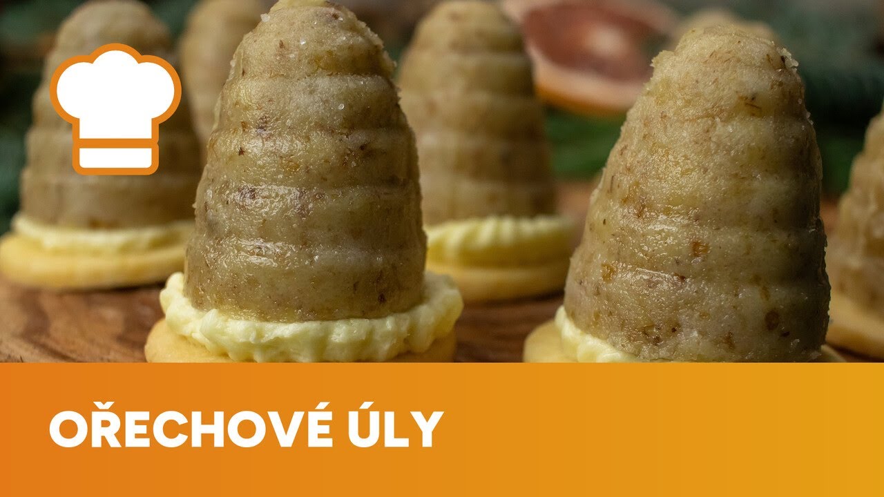 Tradiční vánoční cukroví: Bez perfektních úlů se neobejde žádný sváteční stůl.