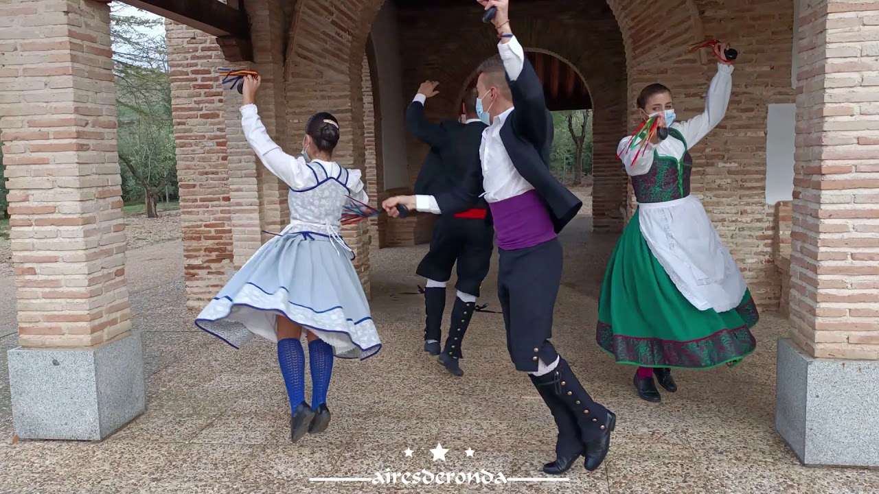 Los Aires de Ronda os deseamos unas Felices Pascuas