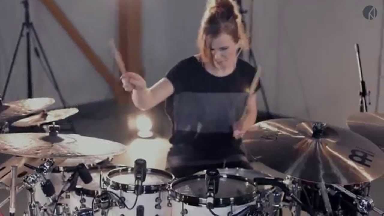 Anika Nilles - 