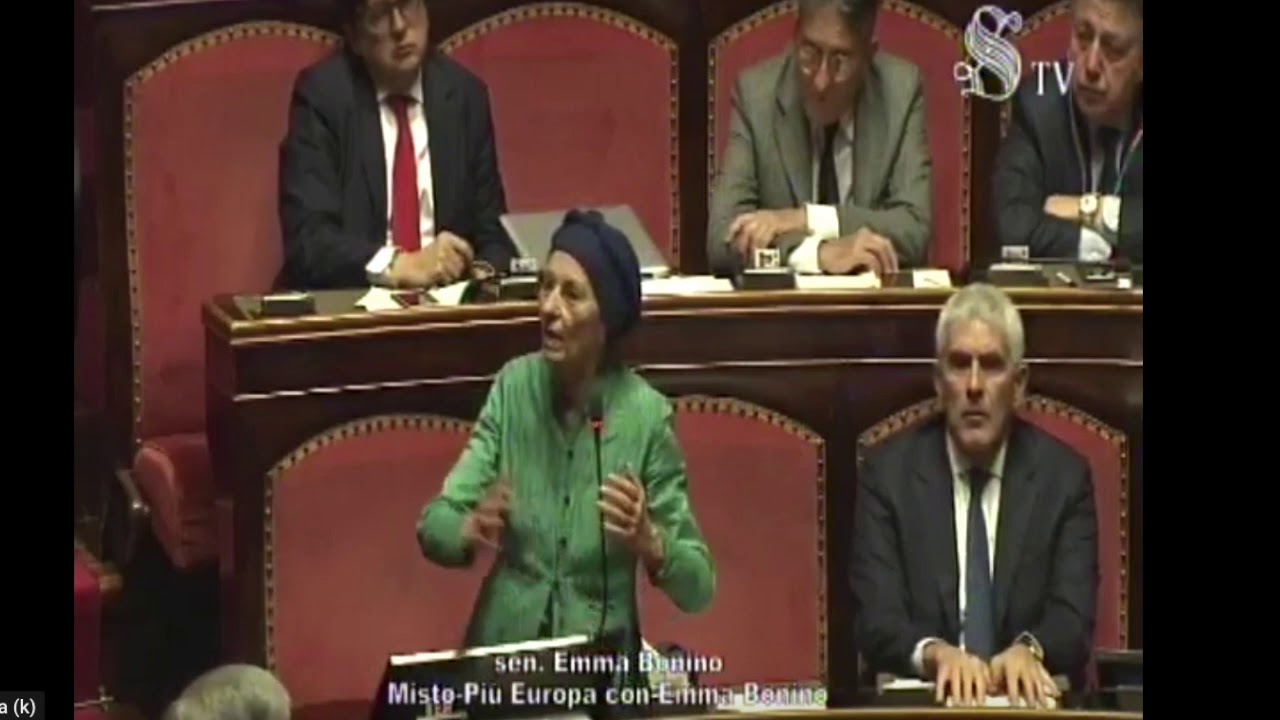 Emma Bonino in Senato contro la chiusura di Radio Radicale