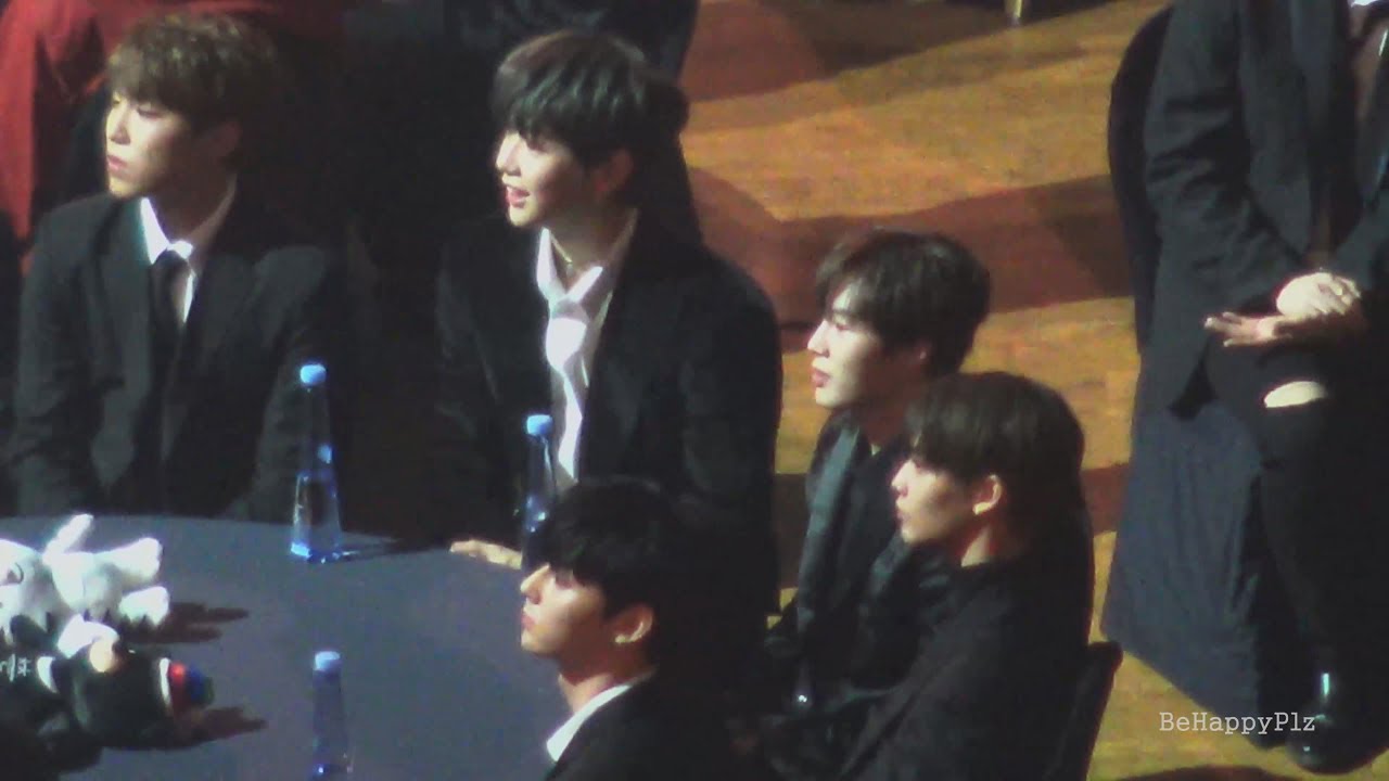 171115 AAA 워너원 대기석 하성운 포커스
