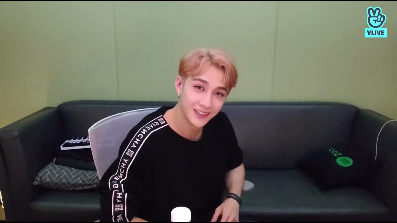 Stray Kids’ Bang Chan reacting to ‘Red Lights’ by Bang Chan and Hyunjin | Chan’s Room