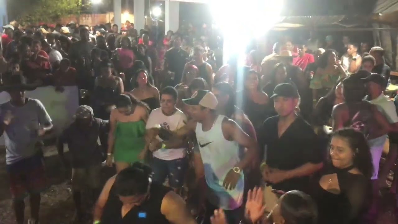 Banda swing da Bahia na cidade de araçás Ba