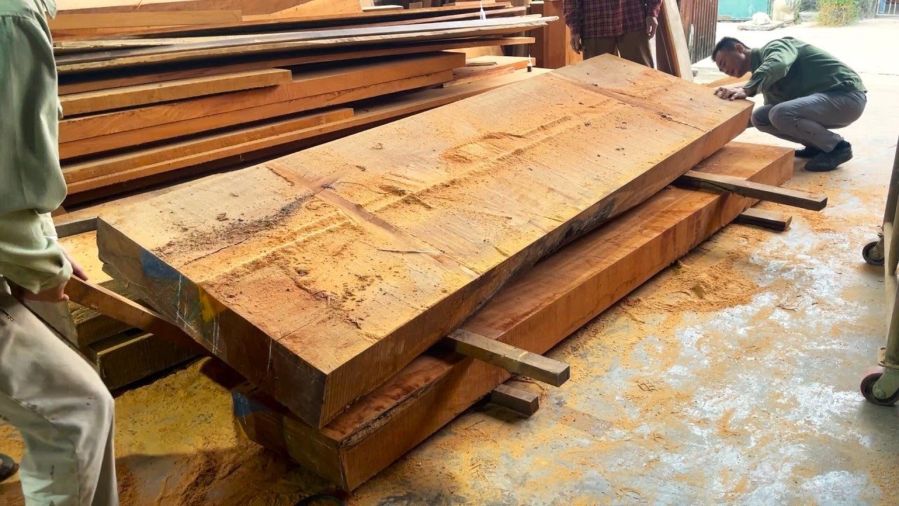 Woodworking Skills Extremely Ingenious Talented Worker || Strong Unique Table and Chair Monolithic