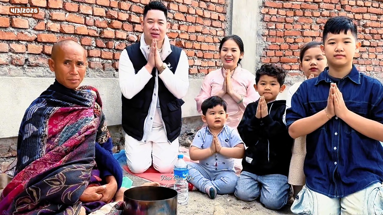 Ngày 4/3/2026. Một Gia Đình Rất Cute Xúc Động Khi Đảnh Lễ Thầy
