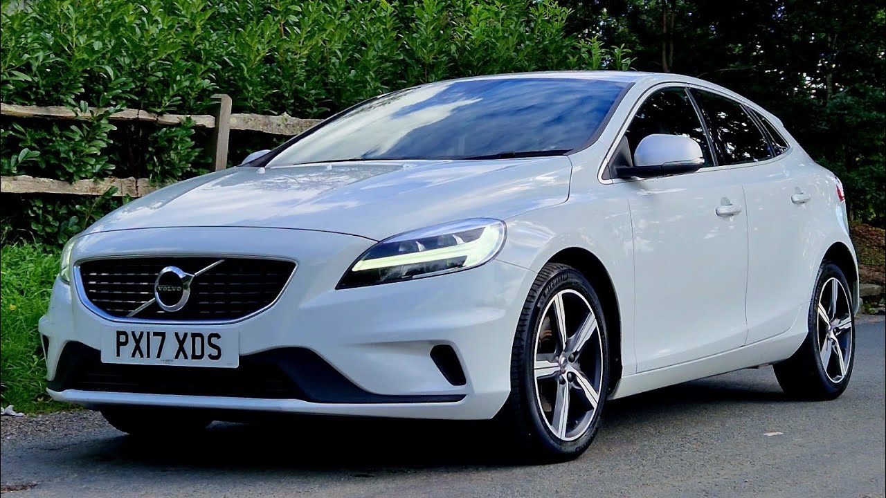 Volvo V40 T2 R-Design 2.0 Petrol 2017 года выпуска — обзор состояния и технических характеристик