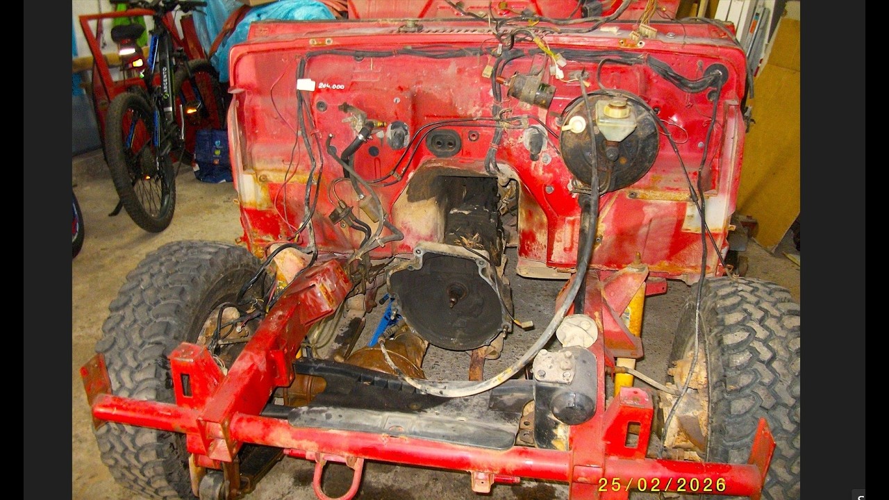 Suzuki Samurai Sacamos el motor
