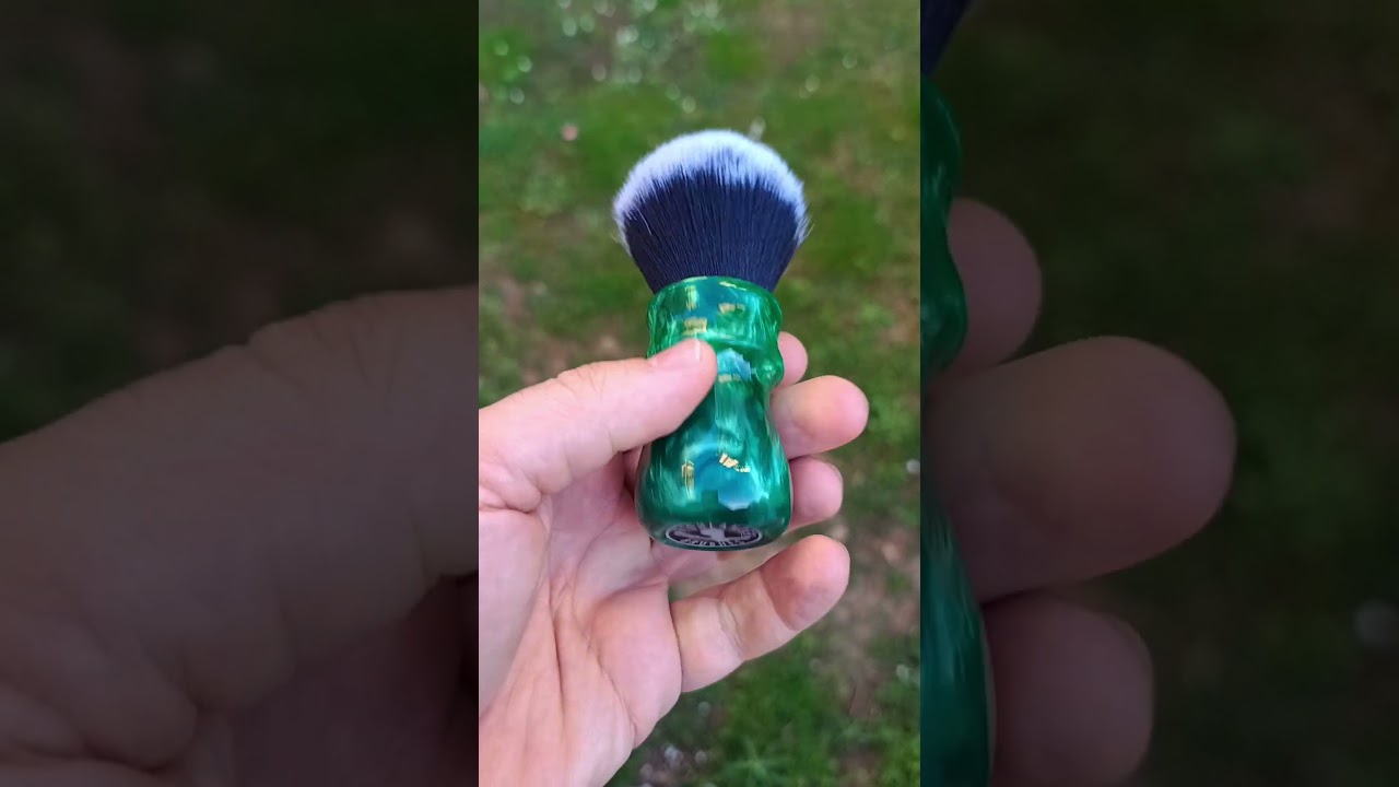 green mix #shavingbrush