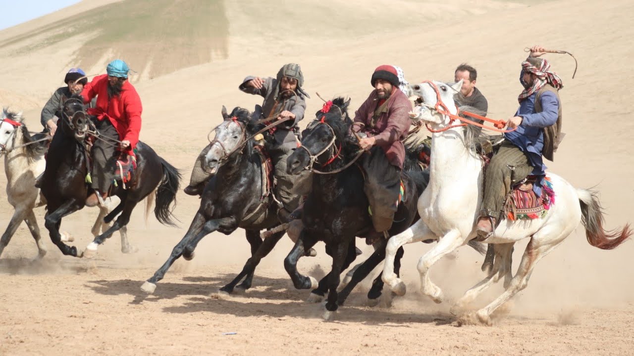 مسابقه بزکشی ولایت تخار ولسوالی دشت قلعه به مناسبت ختنه سوری روز اول مکملBuzkhasi Afghanistan Takhar